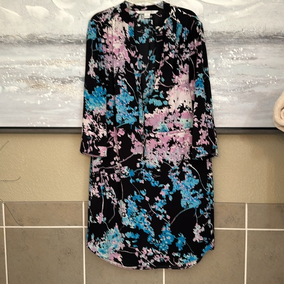 DIANE VON FURSTENBERG Silk Freya Shirt Dress - Picture 13 of 15